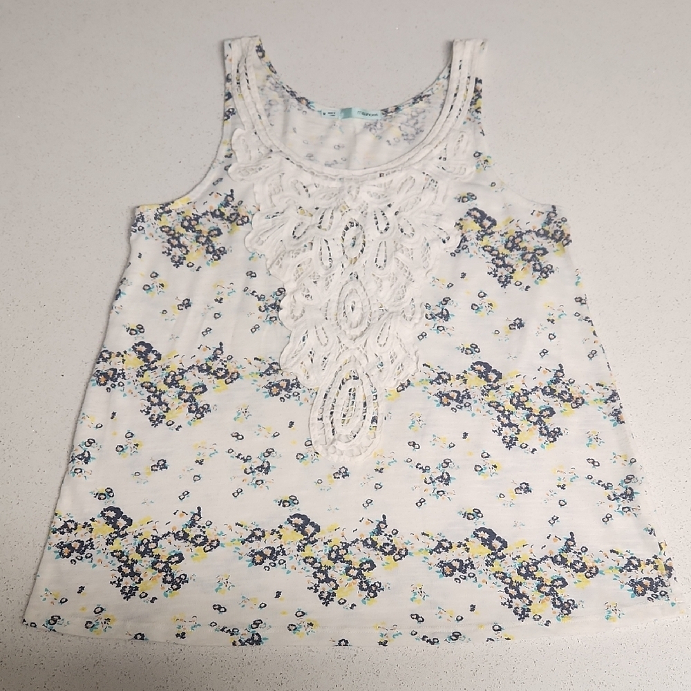 Maurices White and Blue Floral Lace Tank Top